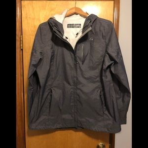 Women’s Paradox waterproof windbreaker